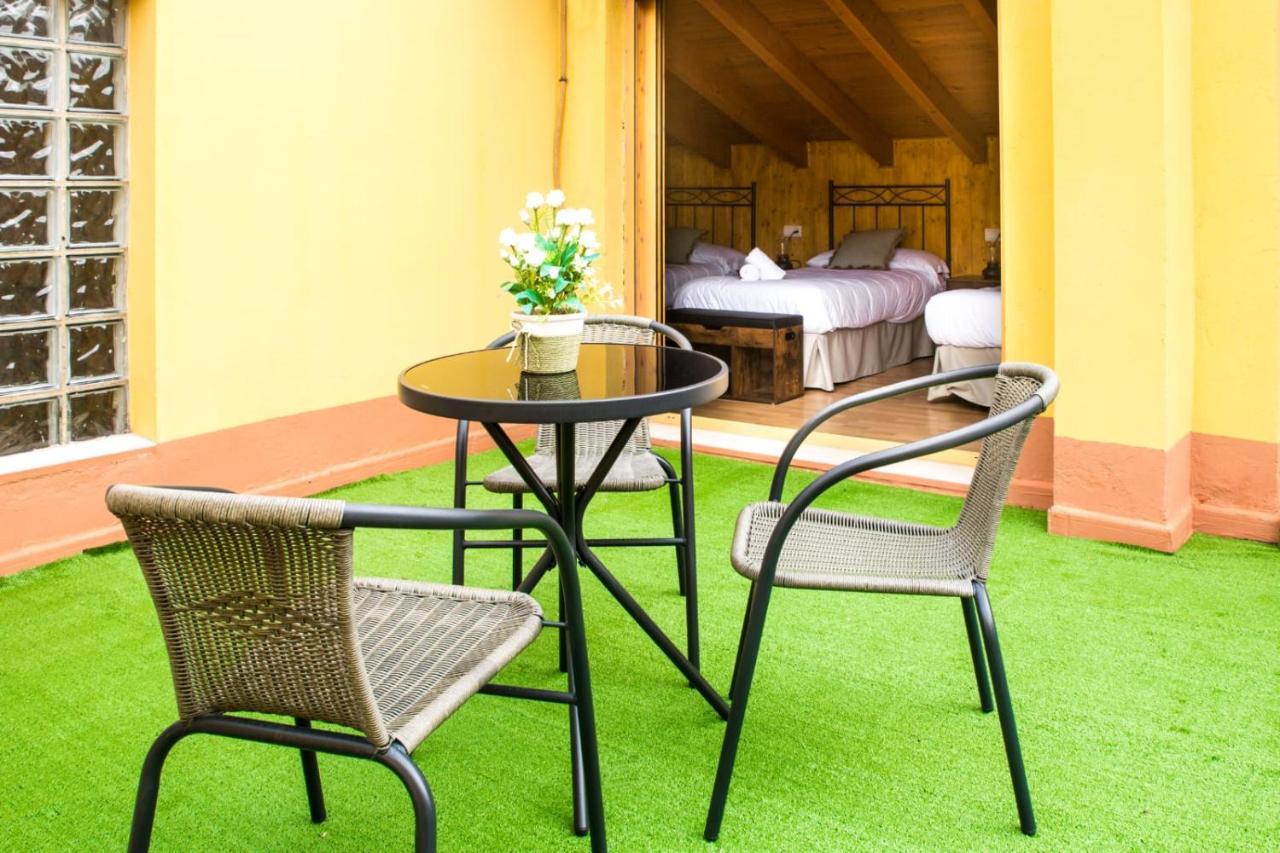 Ciudad De Teruel Apartment Exterior photo